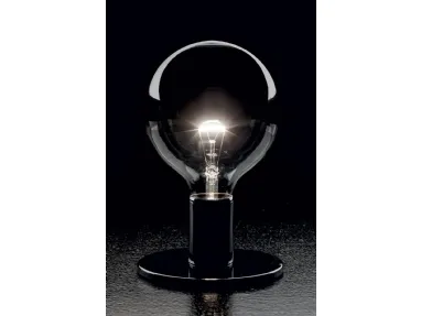 Lampada da tavolo in acciaio verniciato nero e vetro Idea di Vesoi