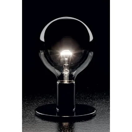 Lampada da tavolo in acciaio verniciato nero e vetro Idea di Vesoi