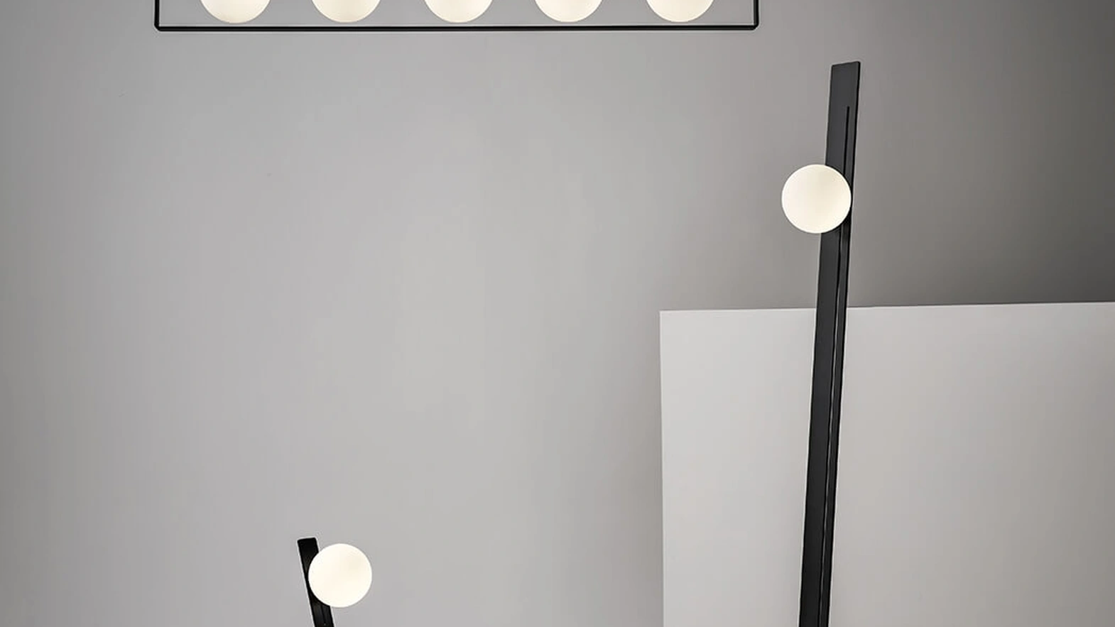 Lampada da terra Suspense di Midj