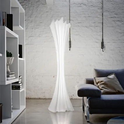 Lampada appendiabiti da terra in polietilene bianco Sipario Light di Cattelan Italia