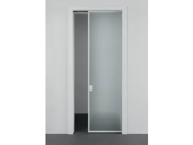Porta a scomparsa con anta in vetro polvere satinato Beat di Albed