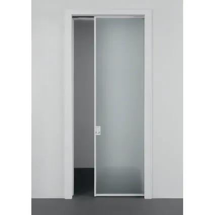 Porta a scomparsa con anta in vetro polvere satinato Beat di Albed