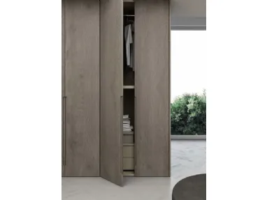 Armadio in legno di rovere con ante battenti Island di Fratelli Mirandola
