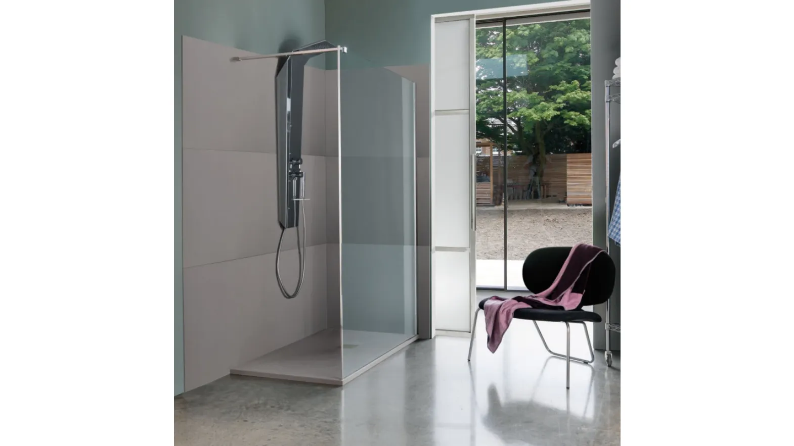 Box Doccia con rivestimento e piatto doccia in Eccelsa Stonefit di Samo