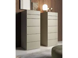 Cassettiera moderna e lineare in laccato opaco Slim di Dall'Agnese