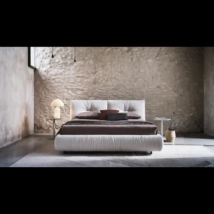 Letto in tessuto imbottito Kumo di Twils