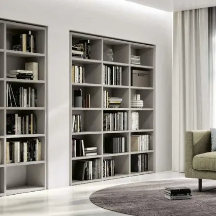 Libreria incassata a muro Bookcase 01 in laccato opaco di Spagnol Mobili