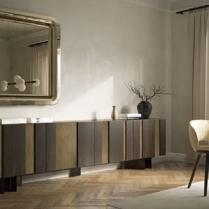 Madia Amsterdam con ante in legno verniciato con inserti in rovere bruciato di Cattelan Italia