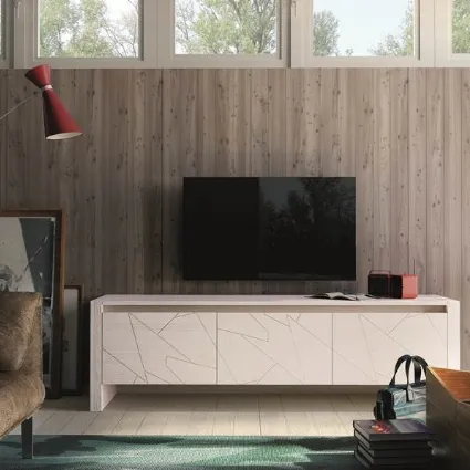 Porta tv Diagona in legno massello di abete laccato a tre ante di Fratelli Mirandola