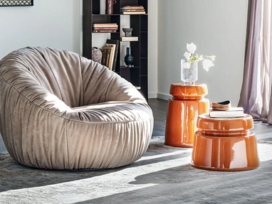 Poltrona imbottita Peggy Turn di Cattelan Italia