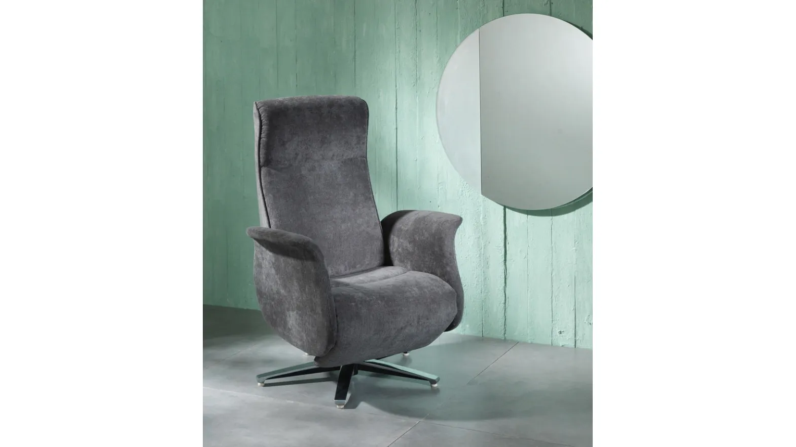 Poltrona relax reclinabile Z005 in tessuto con base cromata di Stones