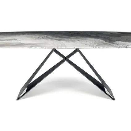 Tavolo con base in acciaio e piano in cristallo Premier Crystalart di Cattelan Italia