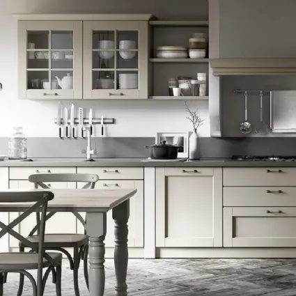 Cucina Classiche lineare in laccato opaco con top in pietra composita Old Asolo 09 di Spagnol Cucine