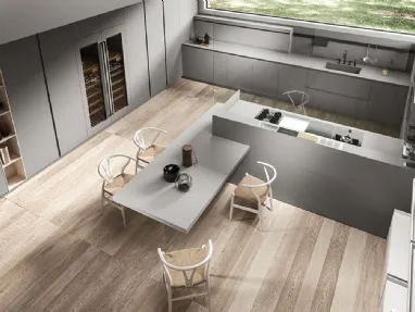 Cucina Design con isola e penisola in Fenix grigio Ak 04 03 di Arrital