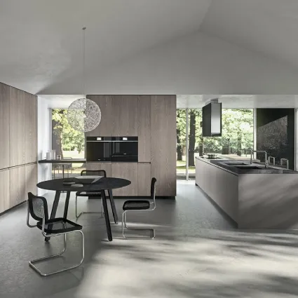 Cucina Design lineare in laccato grigio Londra con top in acciaio e gres Savoia Antracite Ak 05 TailorMade 04 di Arrital
