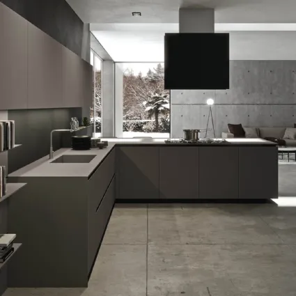 Cucina Design con penisola Ak Project 11 finitura fenix Grigio Londra di Arrital