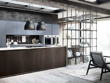 Cucina Moderna lineare in nobilitato noce cotto e top in pietra composita Vivere Italia 05 di Spagnol Cucine