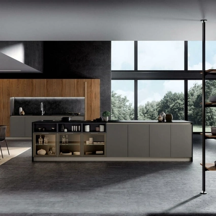 Cucina Moderna Viverecon isola Italia 09 in PET grigio polvere e noce canaletto di Spagnol Cucine