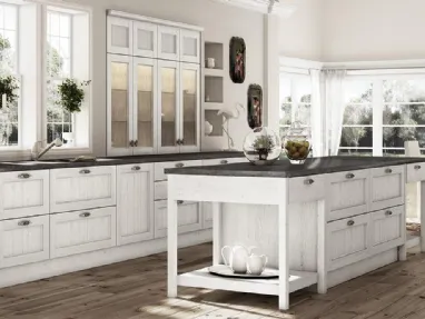 Cucina Shabby Chic lineare Riva 68 16 in décapé Canapa e pensili in vetro di Spagnol Cucine