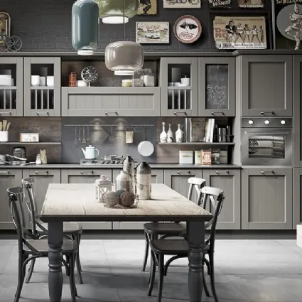 Cucina con anta dogata in laccato opaco e top in HPL Cement Shabby Chic angolare Tabià 7 di Spagnol Cucine